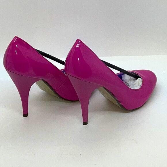 Sexy Round Toe Fushia High Heel Pumps. Size 8. - Picture 4 of 8